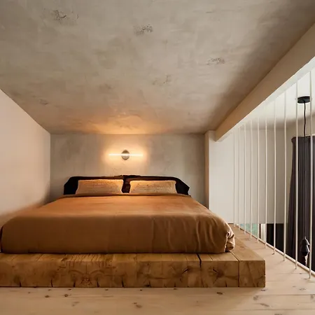 Amazonas - Three Bedroom Duplex In Gracia Apartamento